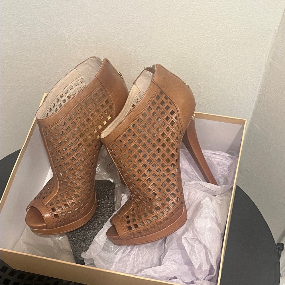 Michael Kors Graham Bootie Tan Cutout Peep-Toe Sandal Heels